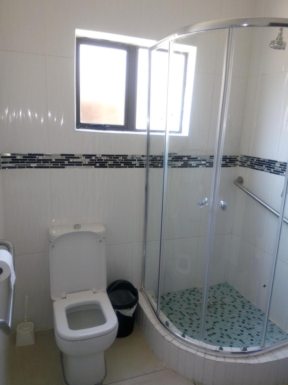 Eros Guest Inn Francistown Luaran gambar