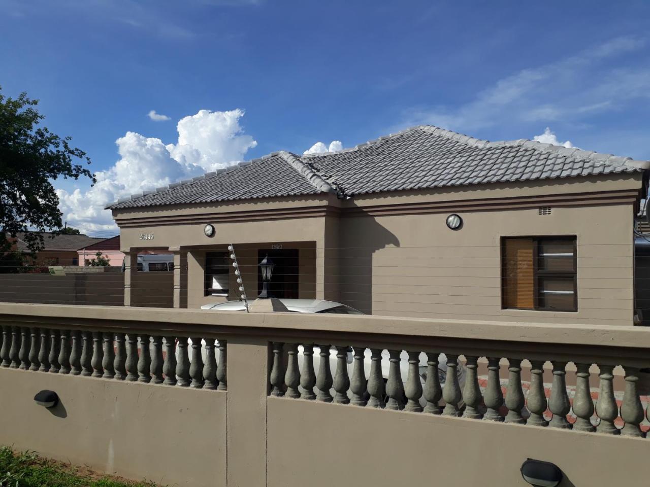 Eros Guest Inn Francistown Luaran gambar